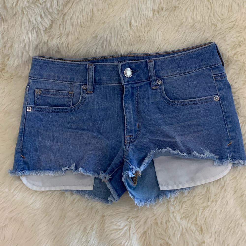 AE shortie shorts sz 6